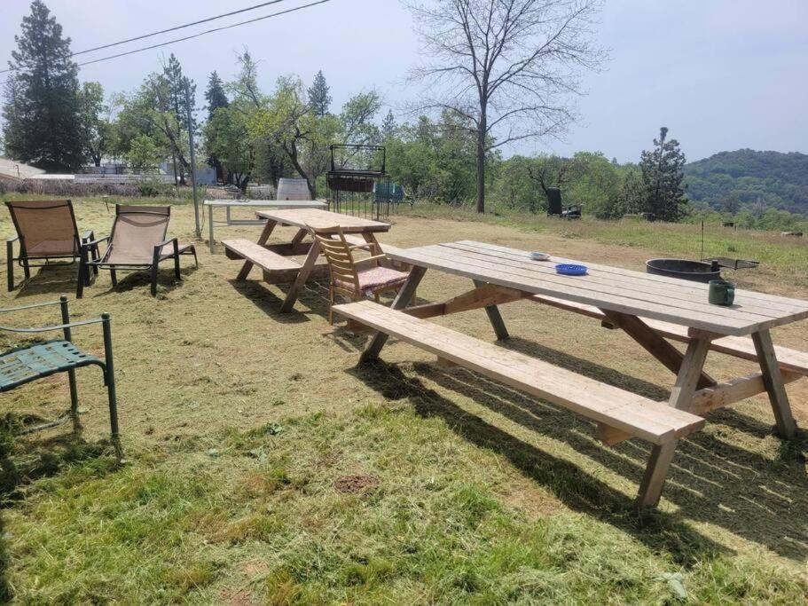 Campground At Sequoia Mountain Farms - Bring Your Own Tent Or Rv - No Bedrooms Or Beds Provided Miramonte Exterior photo