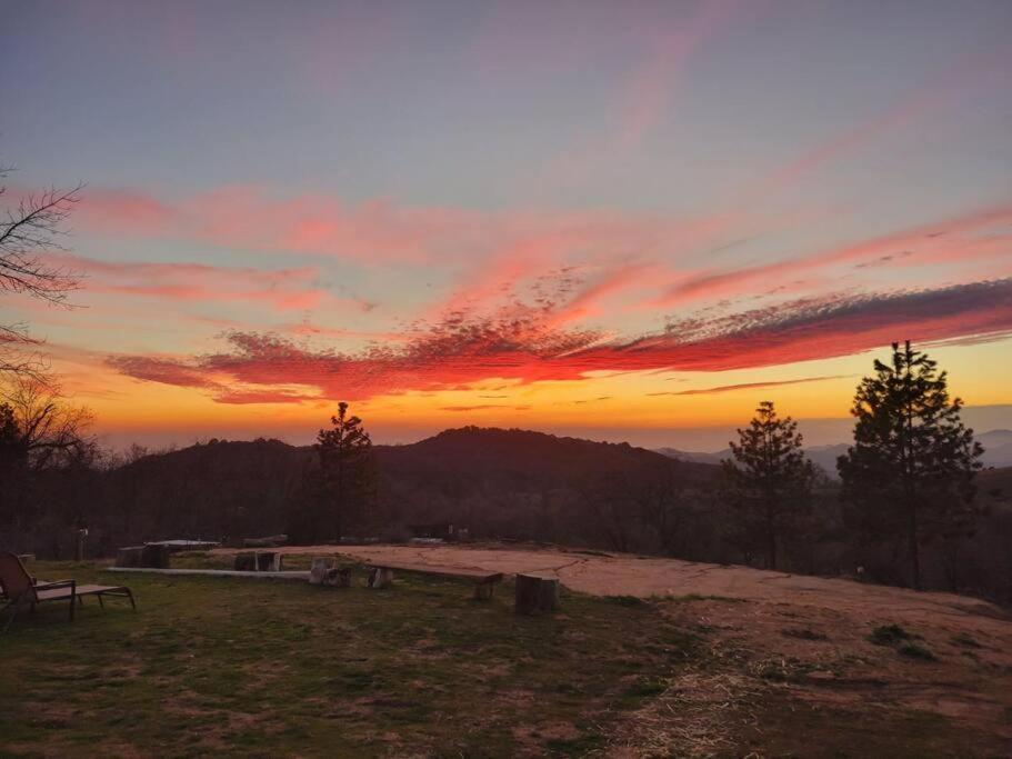 Campground At Sequoia Mountain Farms - Bring Your Own Tent Or Rv - No Bedrooms Or Beds Provided Miramonte Exterior photo